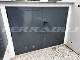 PUERTA DOBLE PARA TRASTERO DE OBRA